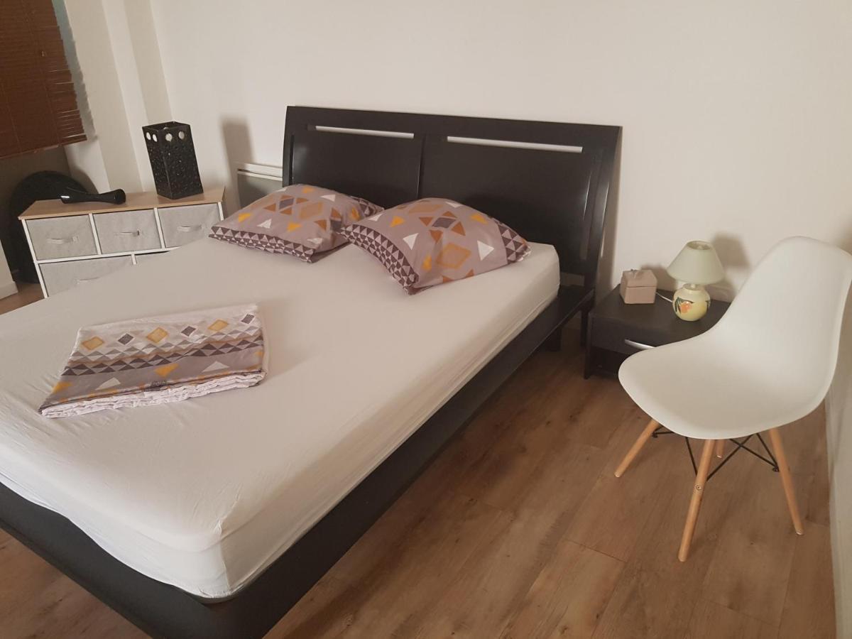 Tournus Castrum Romain - Duplex 54 M2 - 3 Etoiles - Petit Box Velo - 5Mn Autoroute Exterior foto
